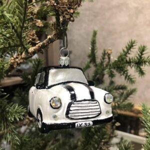 Kalėdų žaisliukas baltas automobilis